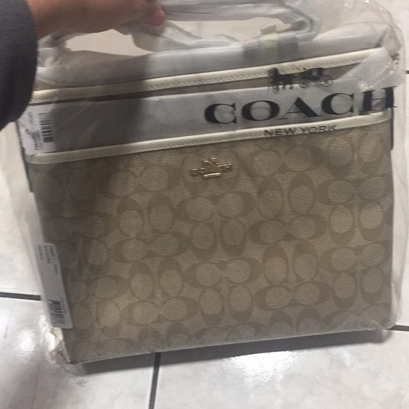 Official Coach File Bag Brand New With Tag - Picture 4 of 8